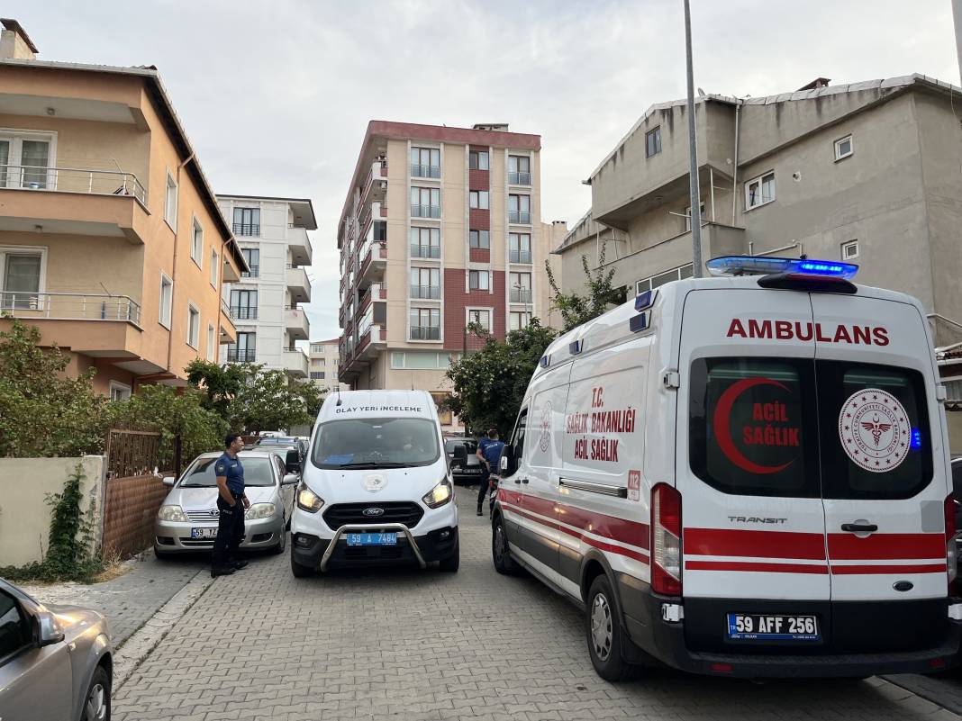 Silah sesleri uzman çavuşun evinden geldi! 29 yaşındaki kadın ölü bulundu 1